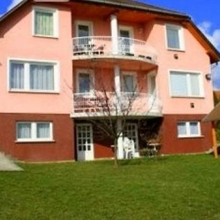 Porat House Lägenhet Zalakaros Exteriör bild