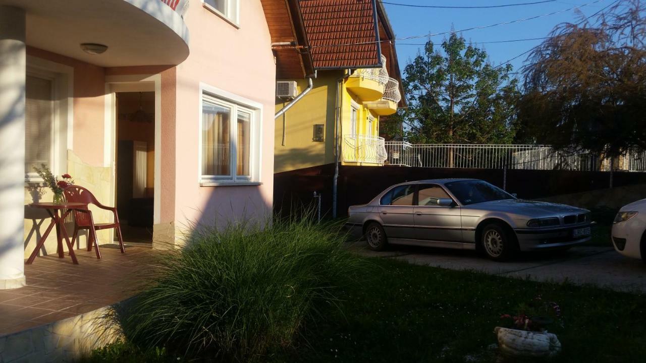 Porat House Lägenhet Zalakaros Exteriör bild